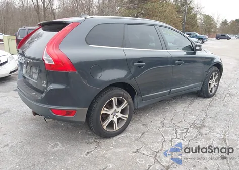 2012 Volvo Xc60 T6/T6 Platinum/T6 Premier Plus/T6 R-Design/T6 R-Design Platinum/T6 R-Design Premier Plus z USA, uszkodzony, nr VIN YV4902DZ8C2299092